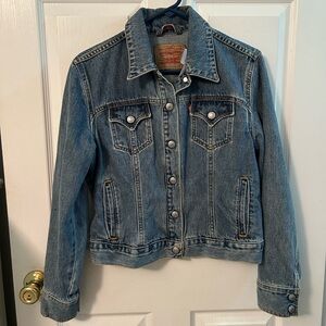 Levi's Classic Denim Jacket
